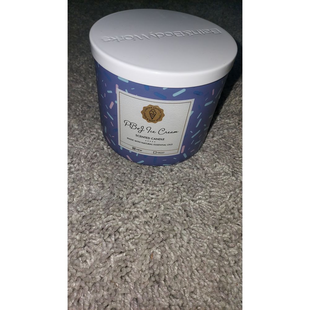 Bath and Body Works 3-Wick PB&J Ice Cream Candle